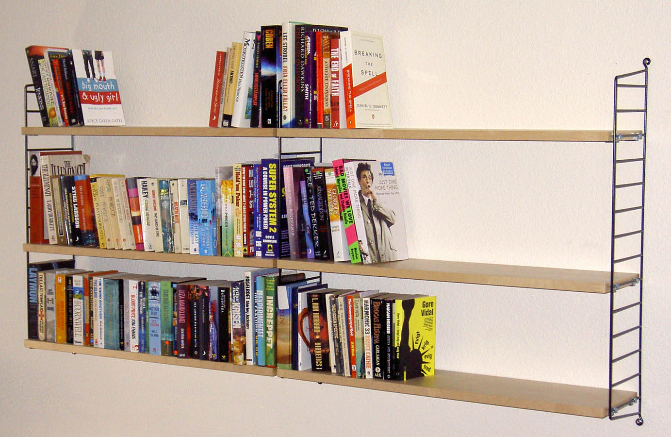 String Bookshelf Photo